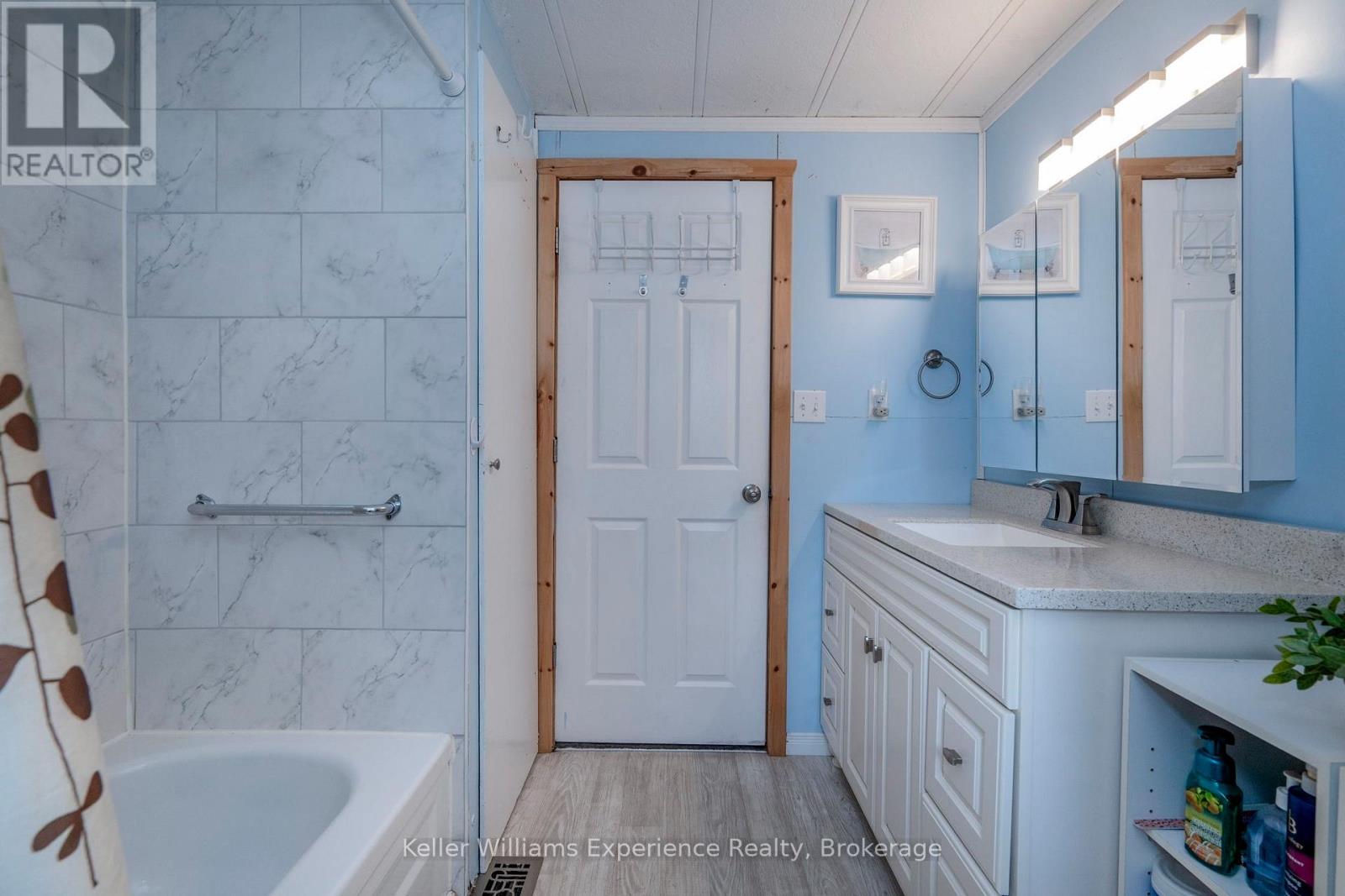 46 - 5263 Elliott Side Road, Tay, Ontario L4R 4K3 - Photo 10 - S12822524