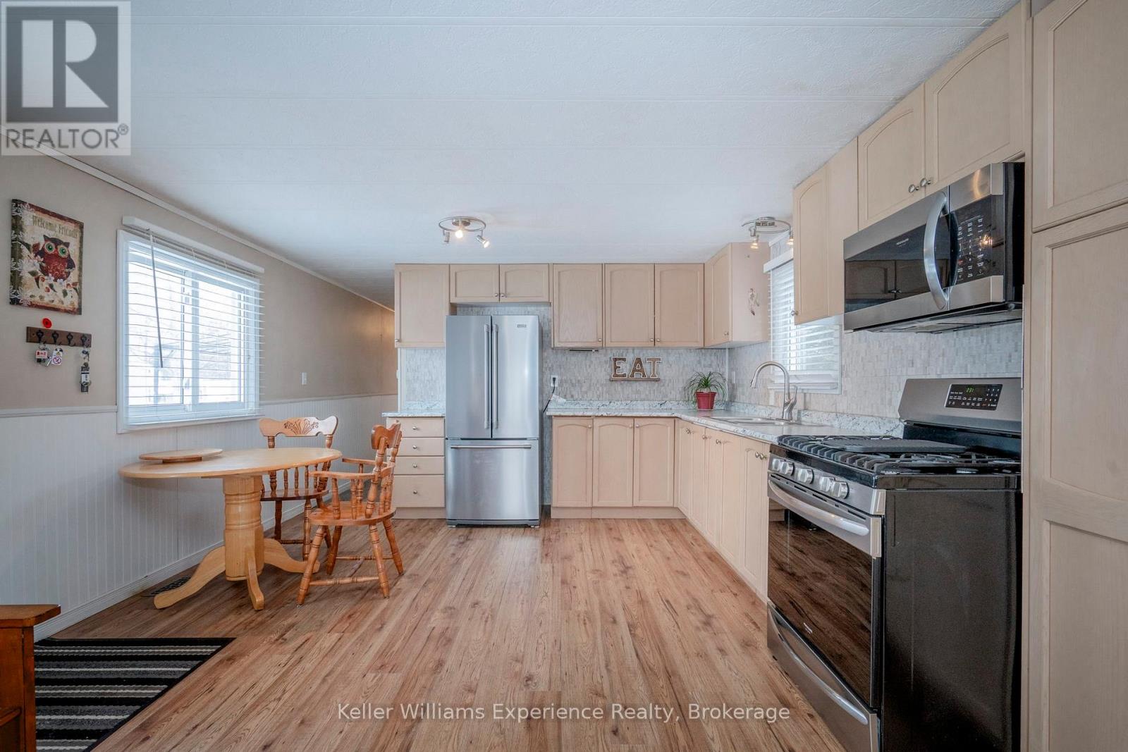 46 - 5263 Elliott Side Road, Tay, Ontario L4R 4K3 - Photo 3 - S12822524