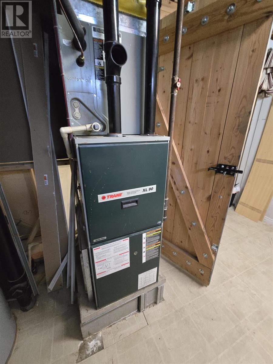 44 Lachance Pl, Elliot Lake, Ontario  P5A 3B8 - Photo 17 - SM260282