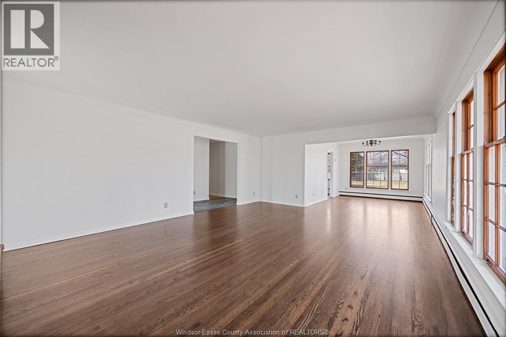 3985 Dougall Ave., Windsor, Ontario  N9G 1X3 - Photo 5 - 25017024