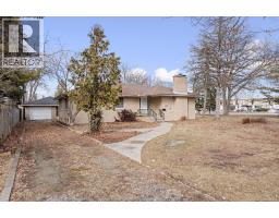 3985 DOUGALL AVENUE, Windsor, Ontario