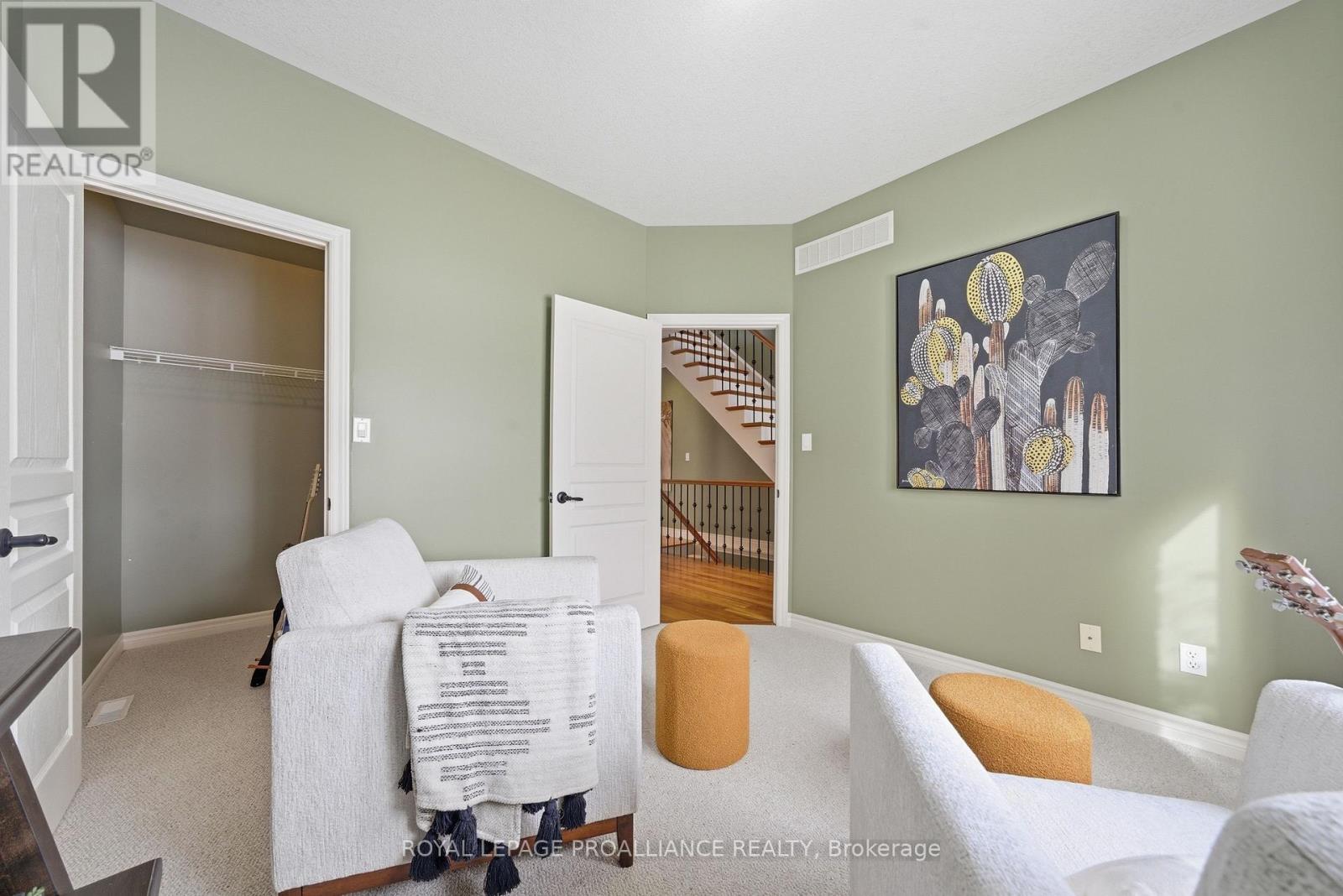 240 Avondale Road, Belleville, Ontario  K8P 0B6 - Photo 11 - X12822484