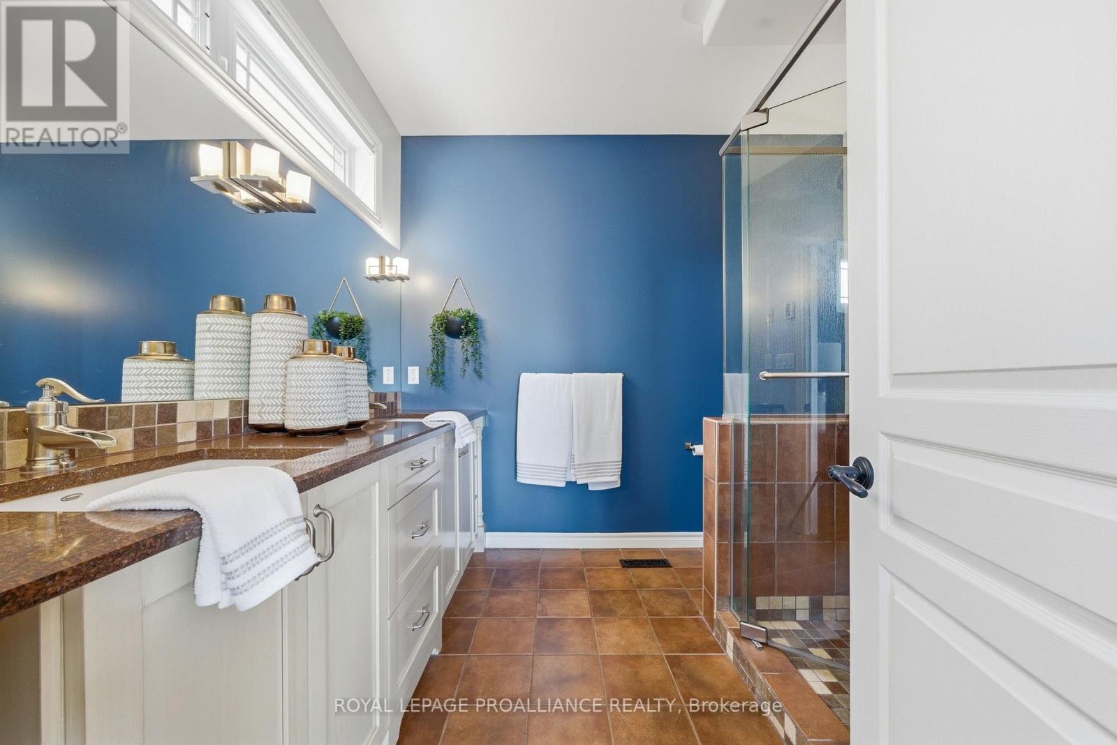 240 Avondale Road, Belleville, Ontario  K8P 0B6 - Photo 28 - X12822484