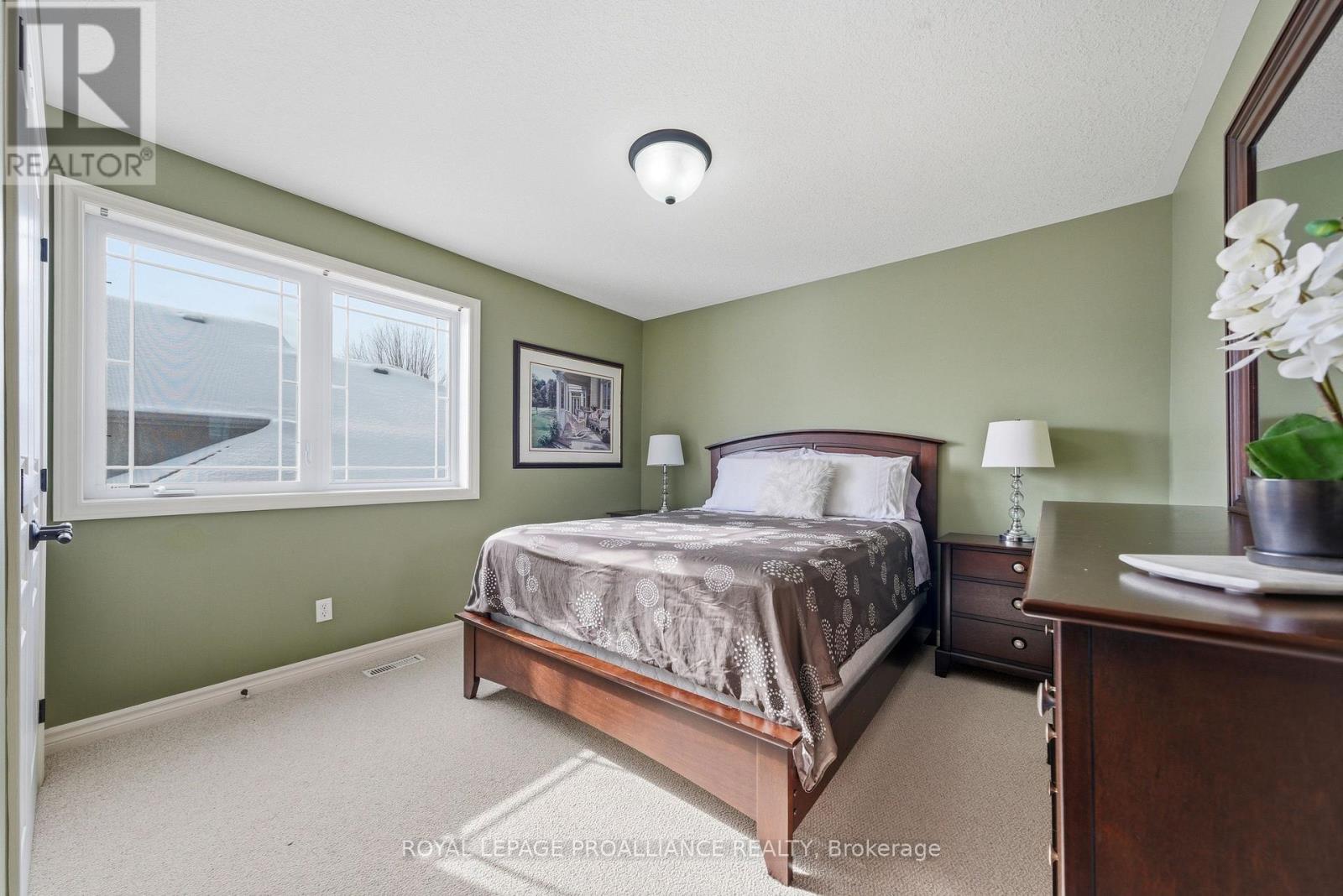 240 Avondale Road, Belleville, Ontario  K8P 0B6 - Photo 34 - X12822484