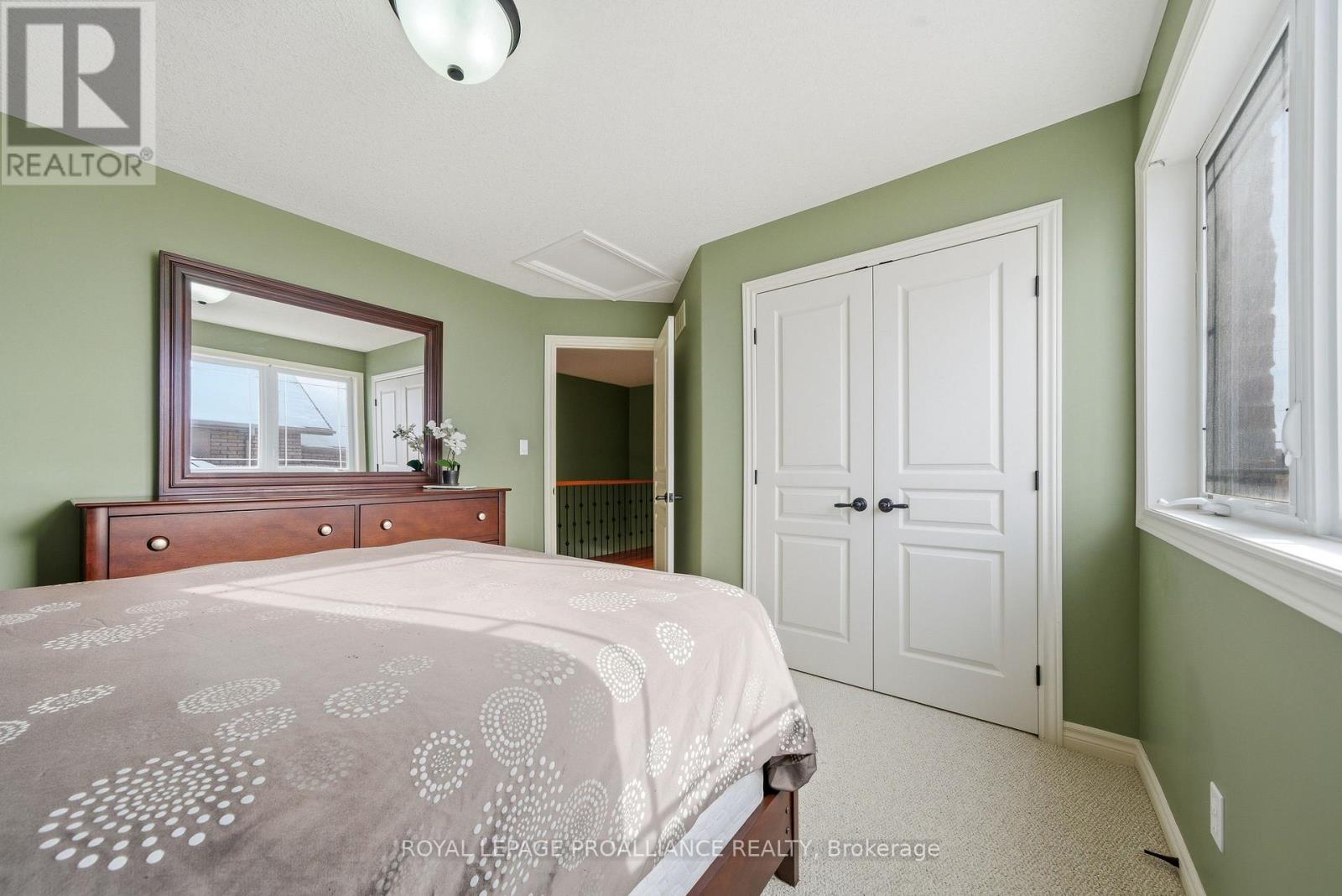 240 Avondale Road, Belleville, Ontario  K8P 0B6 - Photo 35 - X12822484