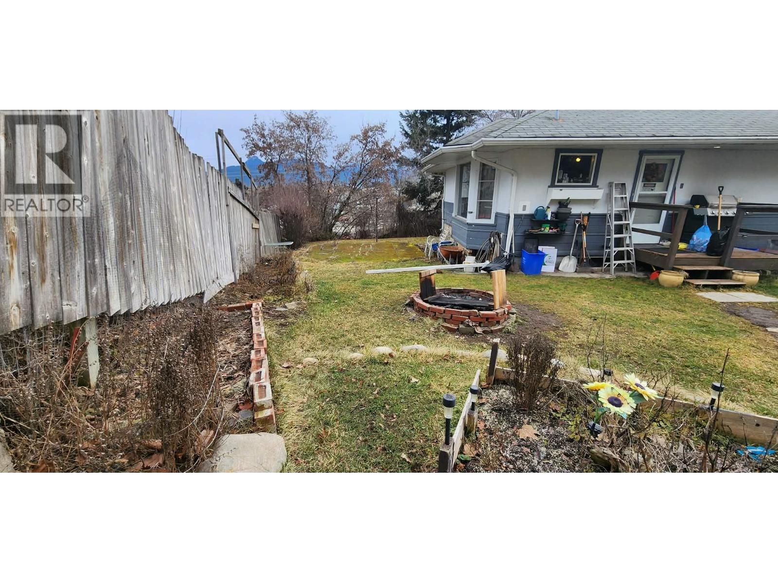 2017 Catt Avenue, Lumby, British Columbia  V0E 2G0 - Photo 33 - 10370379