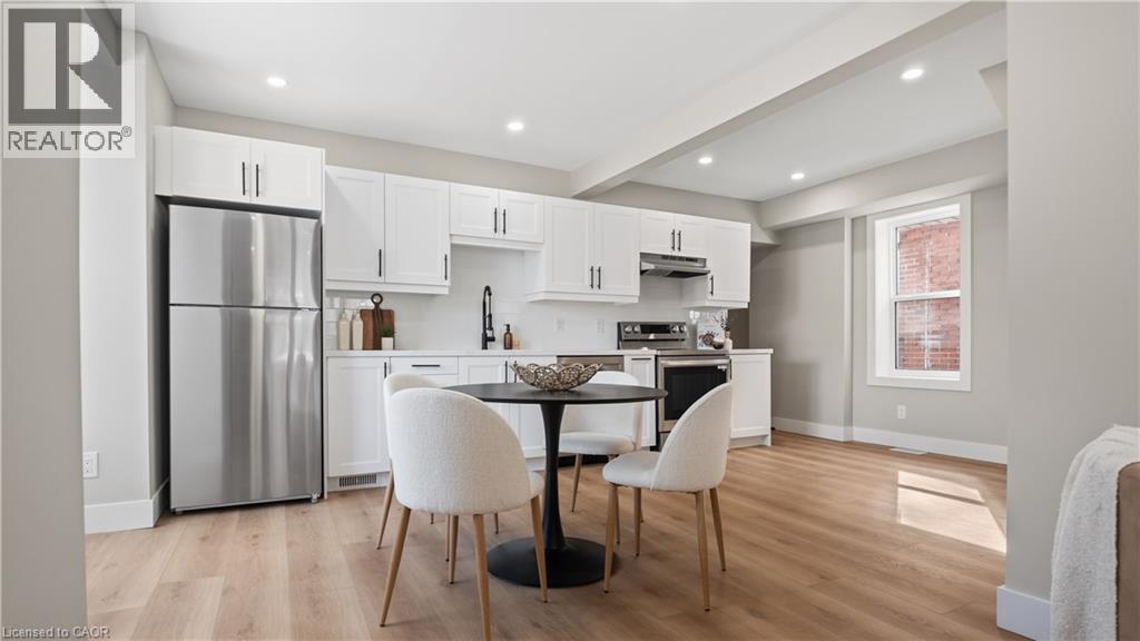 491 Upper Wentworth Street, Hamilton, Ontario  L9A 4T8 - Photo 4 - 40807879