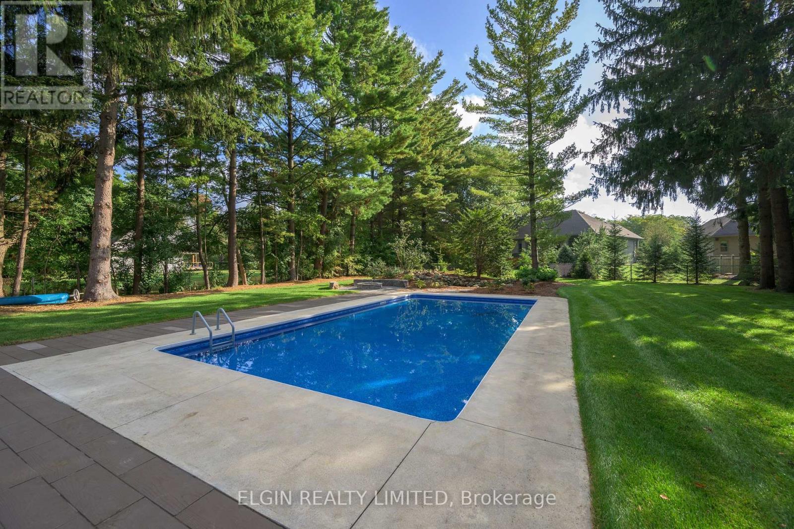 67 Crescent Avenue, Central Elgin, Ontario  N5P 2K3 - Photo 13 - X12822452