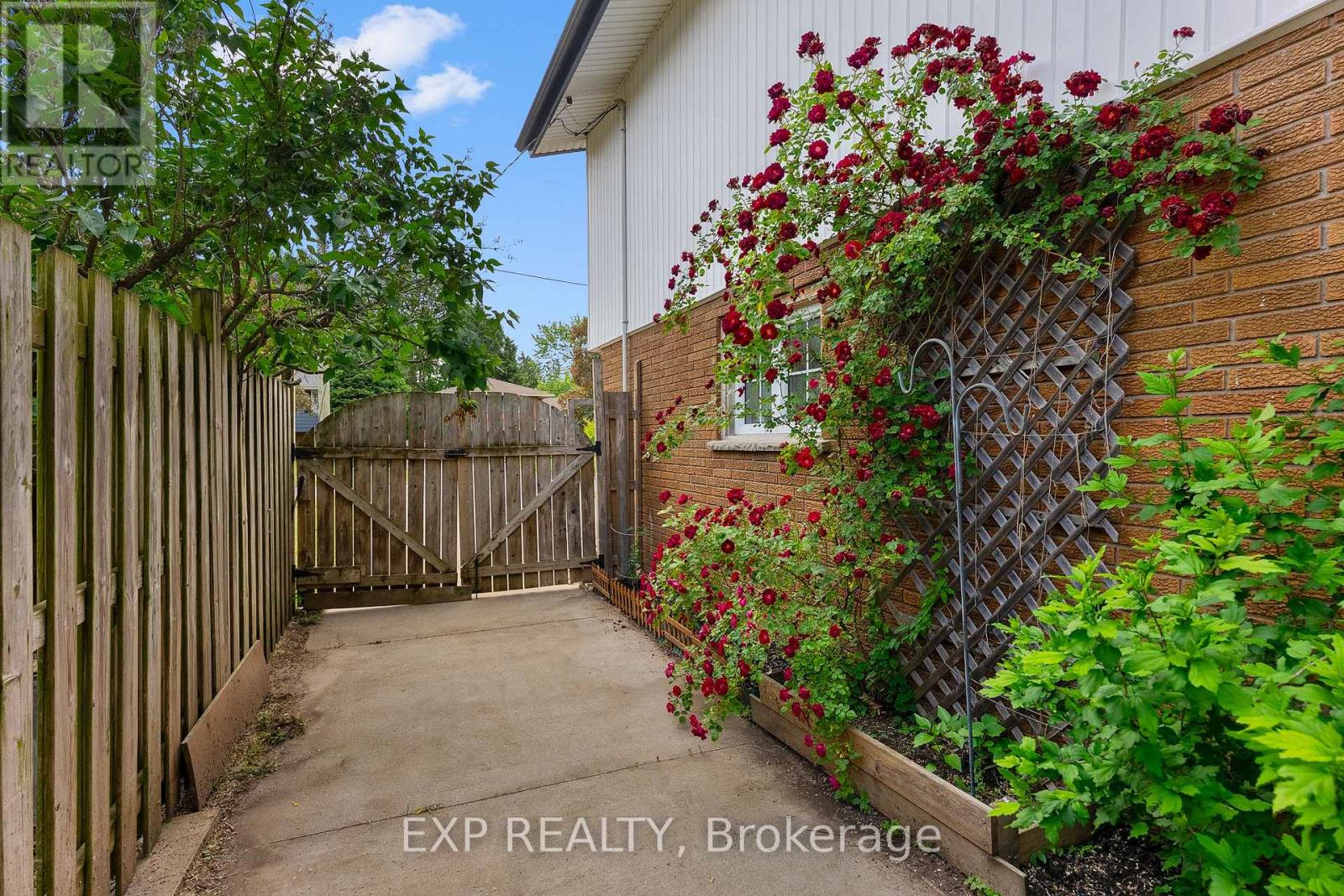 6937 Waterloo Drive, Niagara Falls (Casey), Ontario  L2J 1E3 - Photo 39 - X12822488