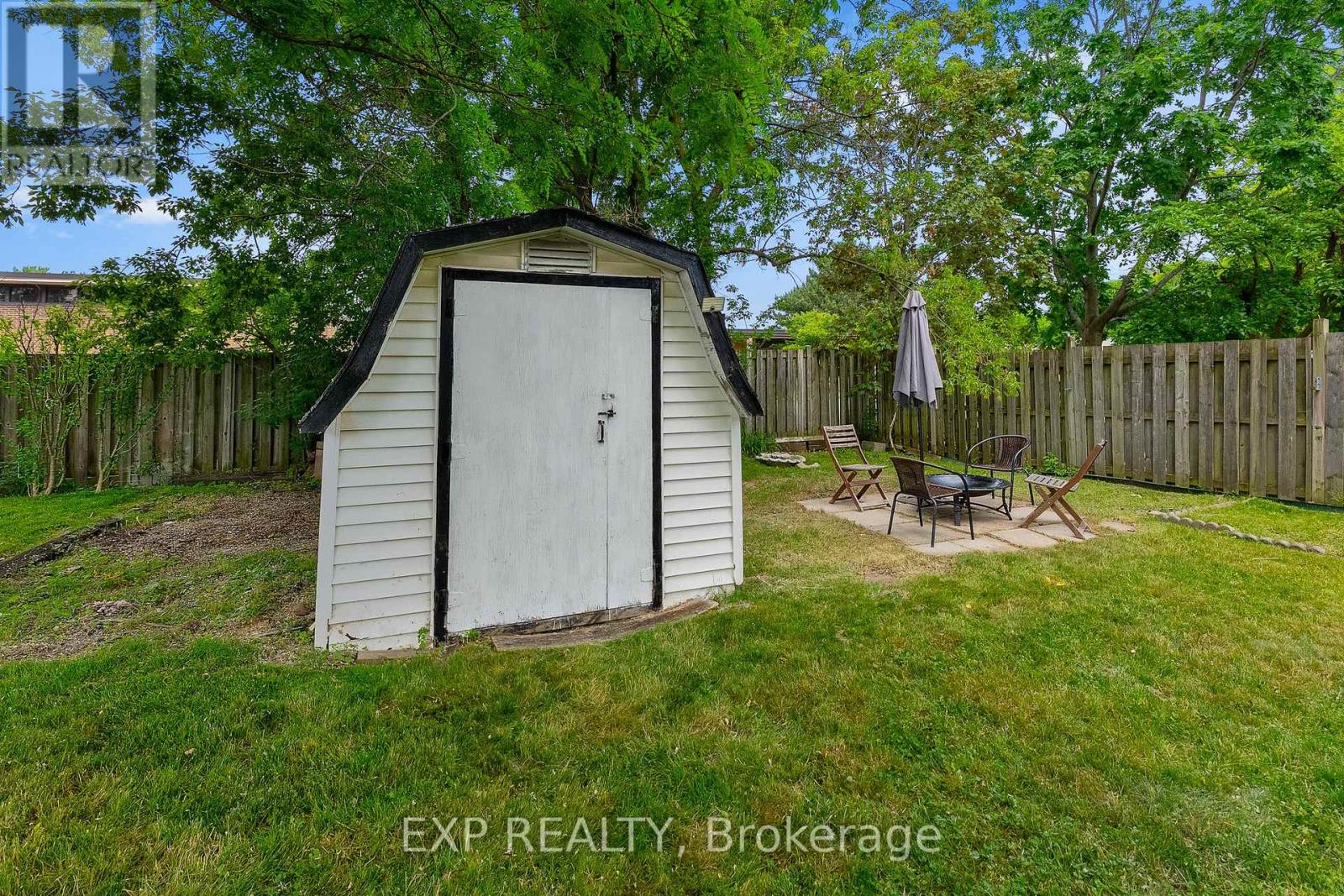 6937 Waterloo Drive, Niagara Falls (Casey), Ontario  L2J 1E3 - Photo 43 - X12822488