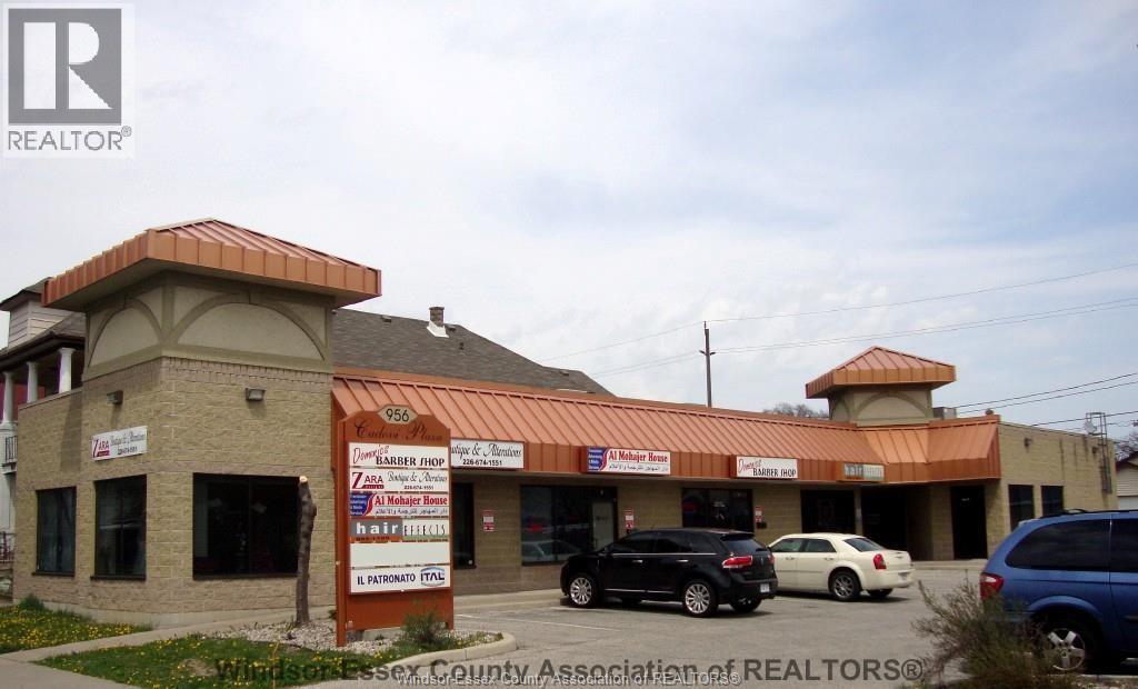 MLS# 26004049: 956 HOWARD AVENUE Unit# 4, Windsor, Canada