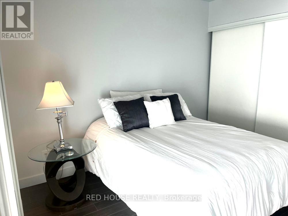 705 - 33 Mill Street, Toronto, Ontario  M5A 3R3 - Photo 3 - C12651166