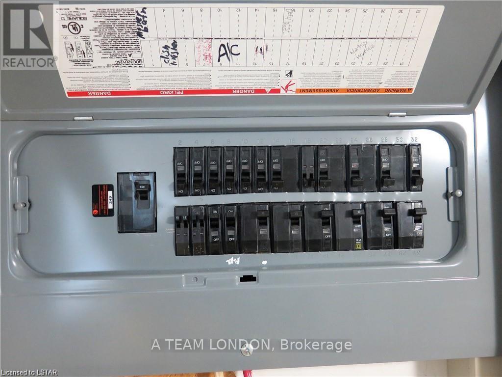 Photo 43 of 44 for 3 & 4 - 39 Regina Street