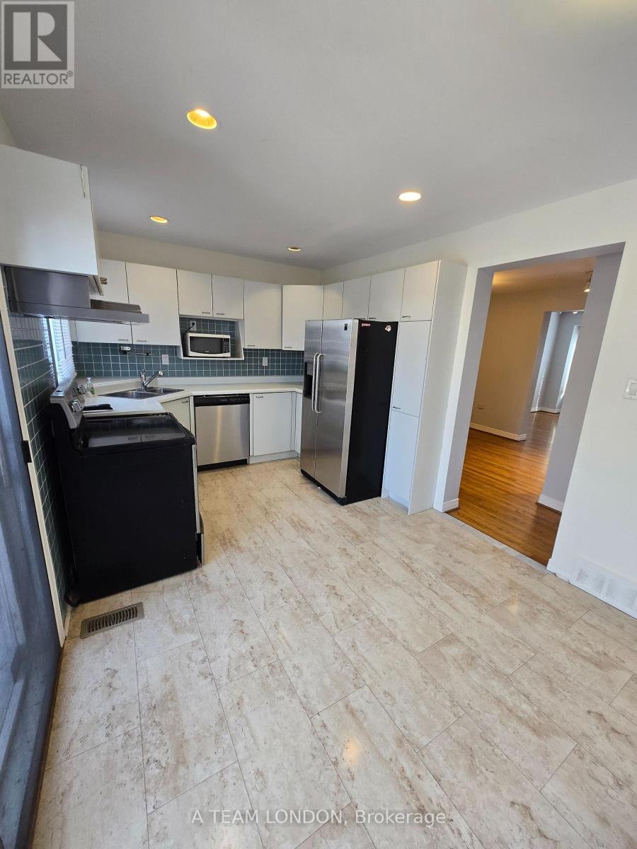 3 & 4 - 39 Regina Street, London East, Ontario  N5Y 3B6 - Photo 22 - X12468174