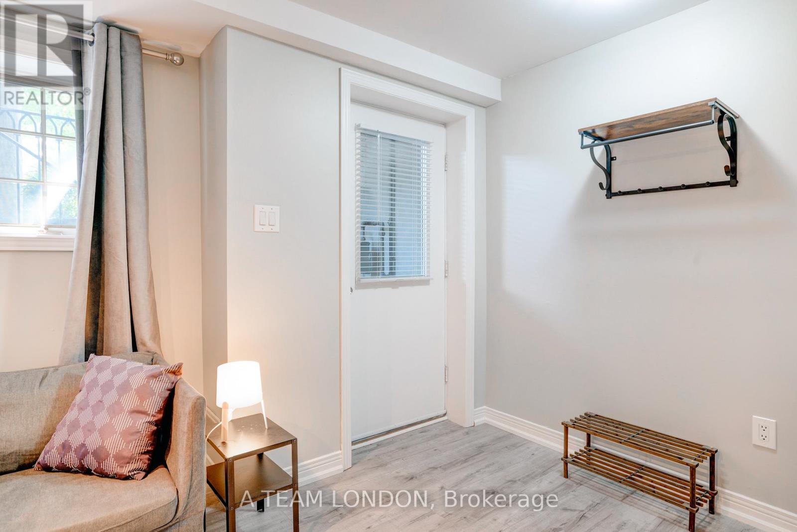 3 & 4 - 39 Regina Street, London East, Ontario  N5Y 3B6 - Photo 36 - X12468174