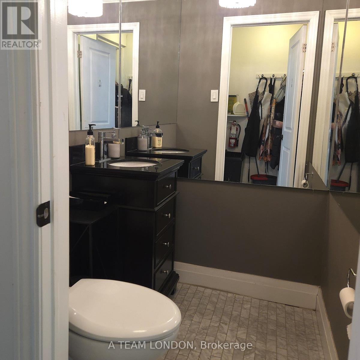 286 Dundas Street, London East, Ontario  N6B 1T6 - Photo 15 - X12584294