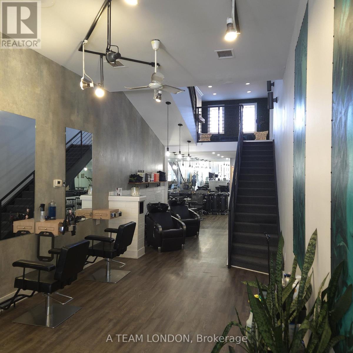 286 Dundas Street, London East, Ontario  N6B 1T6 - Photo 7 - X12584294