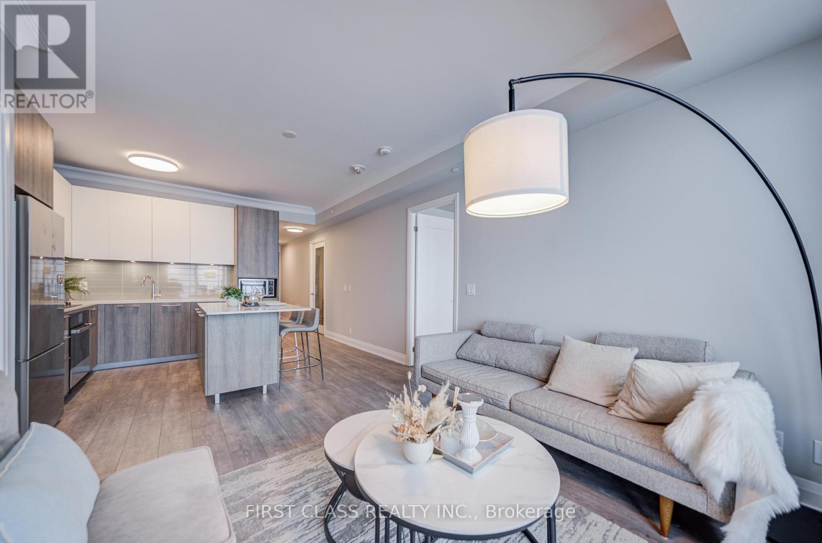 3106 - 18 Water Walk Drive, Markham, Ontario  L3R 6L5 - Photo 4 - N12751422