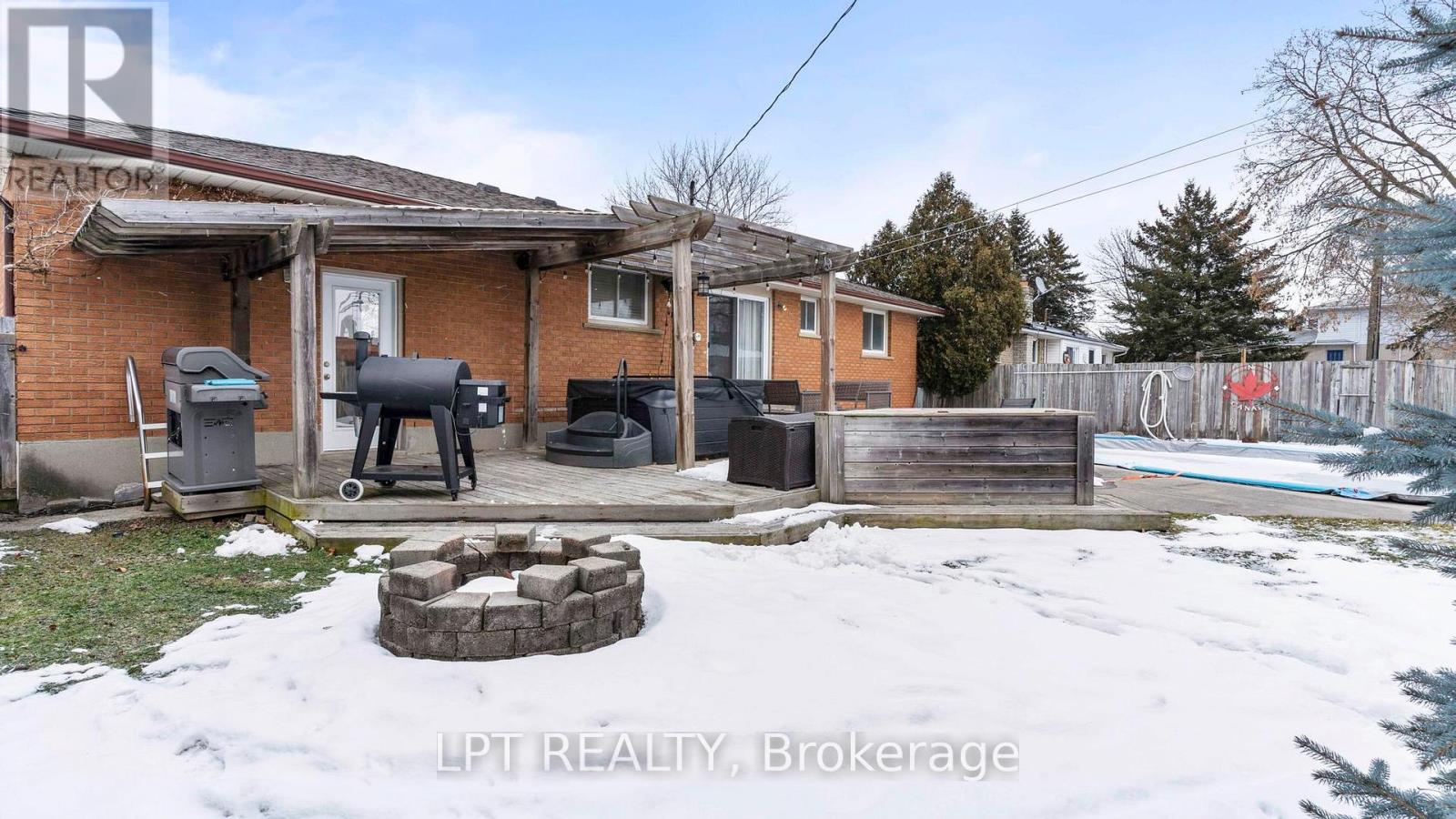 631 Elm Street, St. Thomas, Ontario  N5R 1K9 - Photo 30 - X12822400