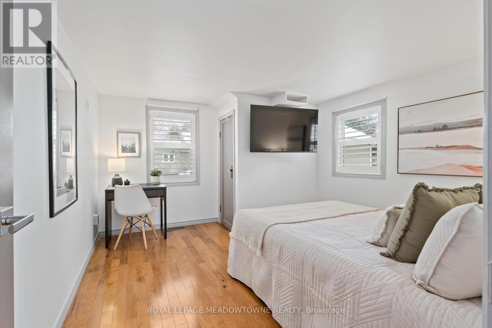 19 Union Street, Halton Hills, Ontario  L7G 3M1 - Photo 21 - W12822052