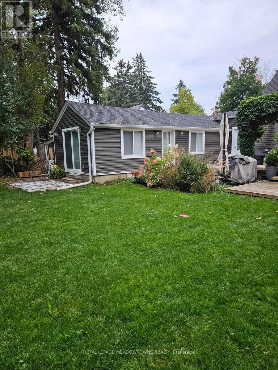 19 Union Street, Halton Hills, Ontario  L7G 3M1 - Photo 36 - W12822052