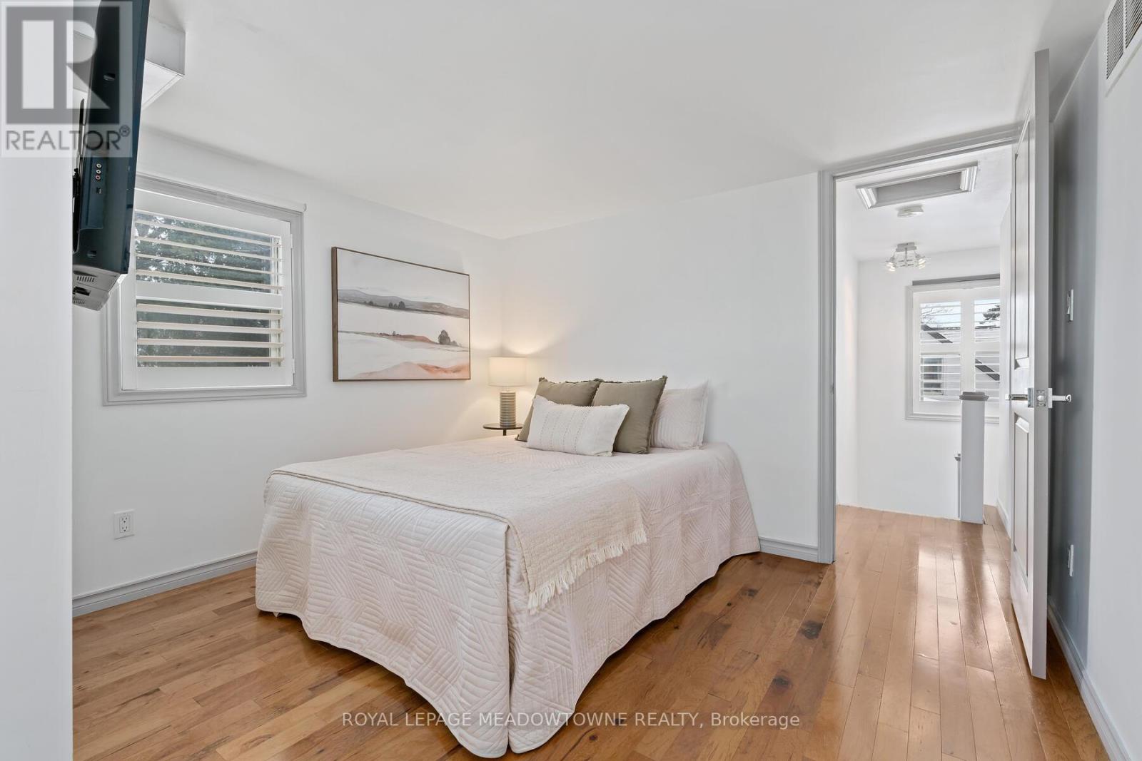 19 Union Street, Halton Hills, Ontario  L7G 3M1 - Photo 22 - W12822052