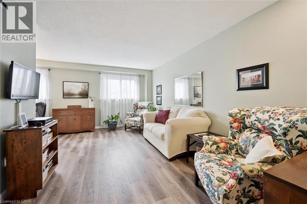 51 Paulander Drive Unit# 36, Kitchener, Ontario  N2M 5E5 - Photo 8 - 40805315