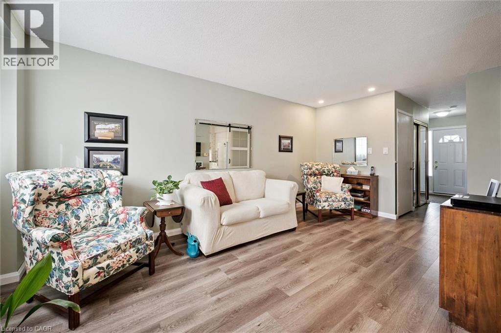 51 Paulander Drive Unit# 36, Kitchener, Ontario  N2M 5E5 - Photo 7 - 40805315