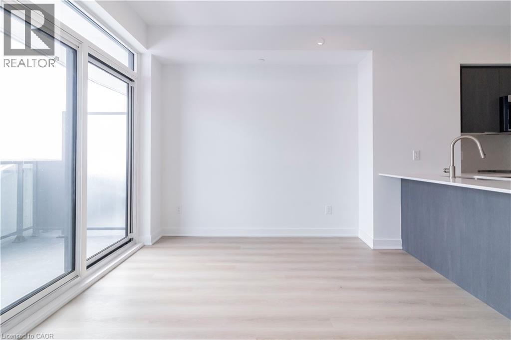 25 Wellington Street S Unit# 1514, Kitchener, Ontario  N2G 0G5 - Photo 8 - 40807460