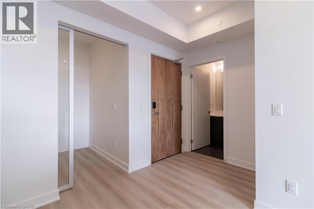 25 Wellington Street S Unit# 1514, Kitchener, Ontario  N2G 0G5 - Photo 13 - 40807460