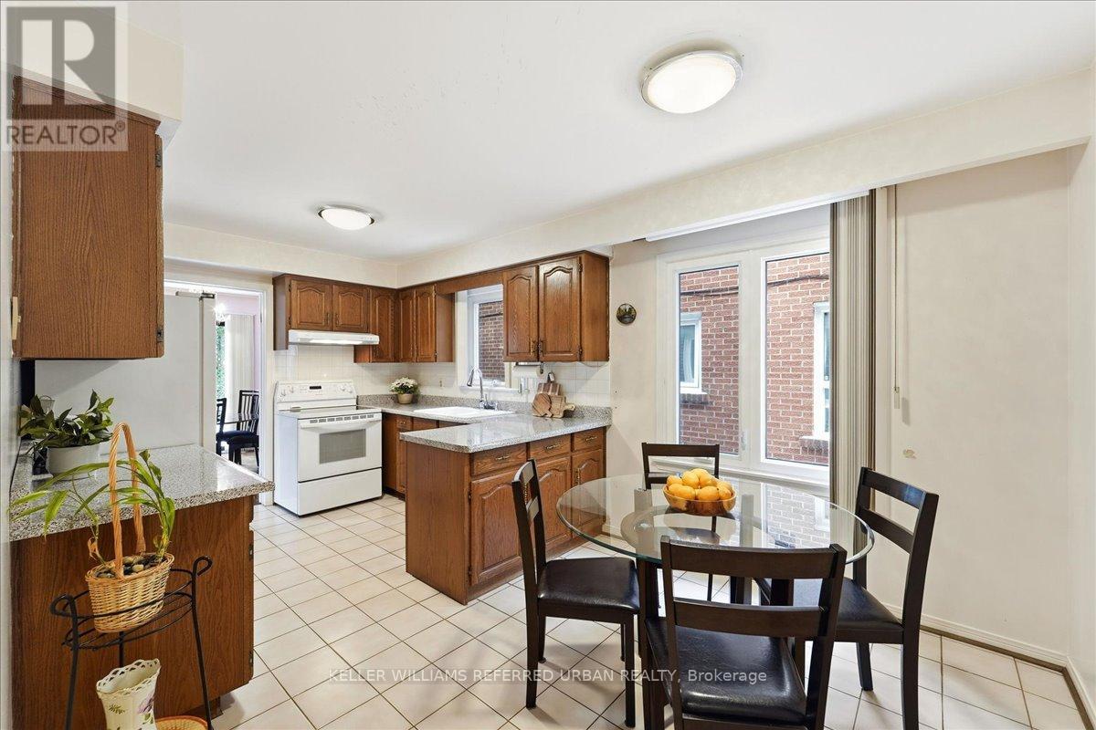 4458 Bathurst Street, Toronto, Ontario  M3H 3S2 - Photo 14 - C12822382