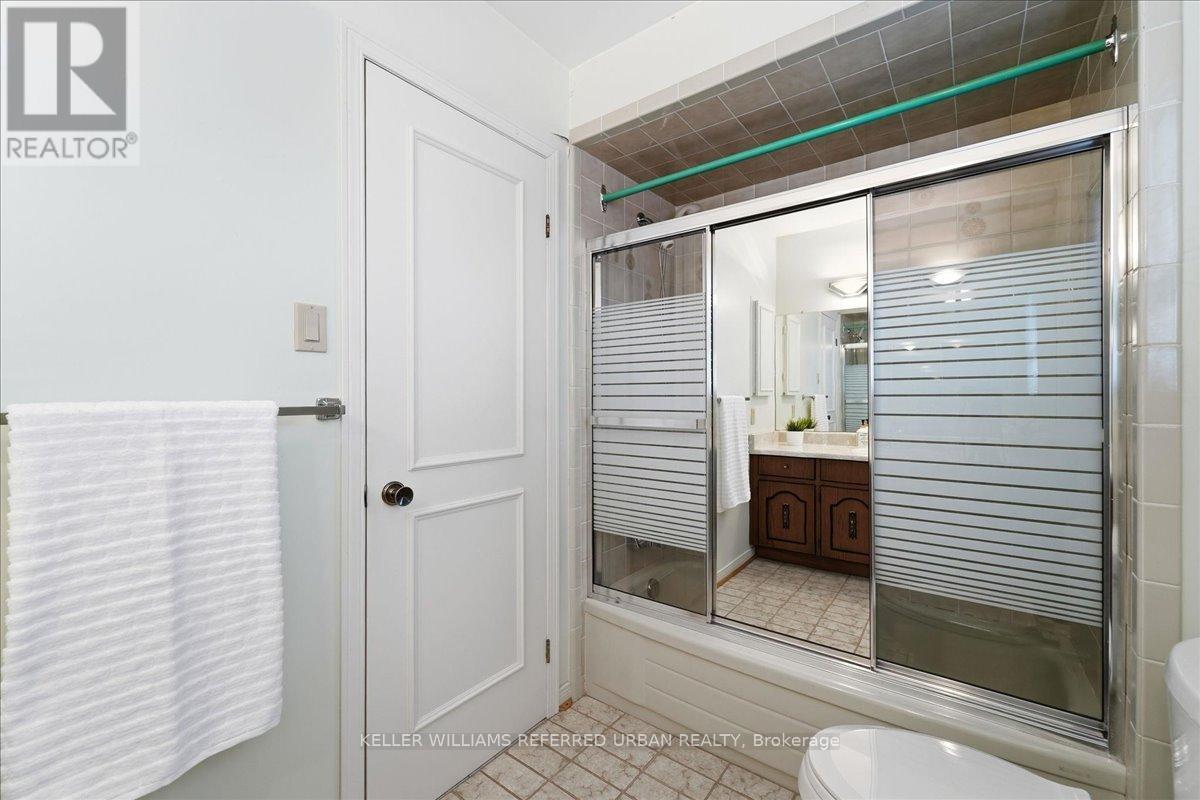 4458 Bathurst Street, Toronto, Ontario  M3H 3S2 - Photo 29 - C12822382