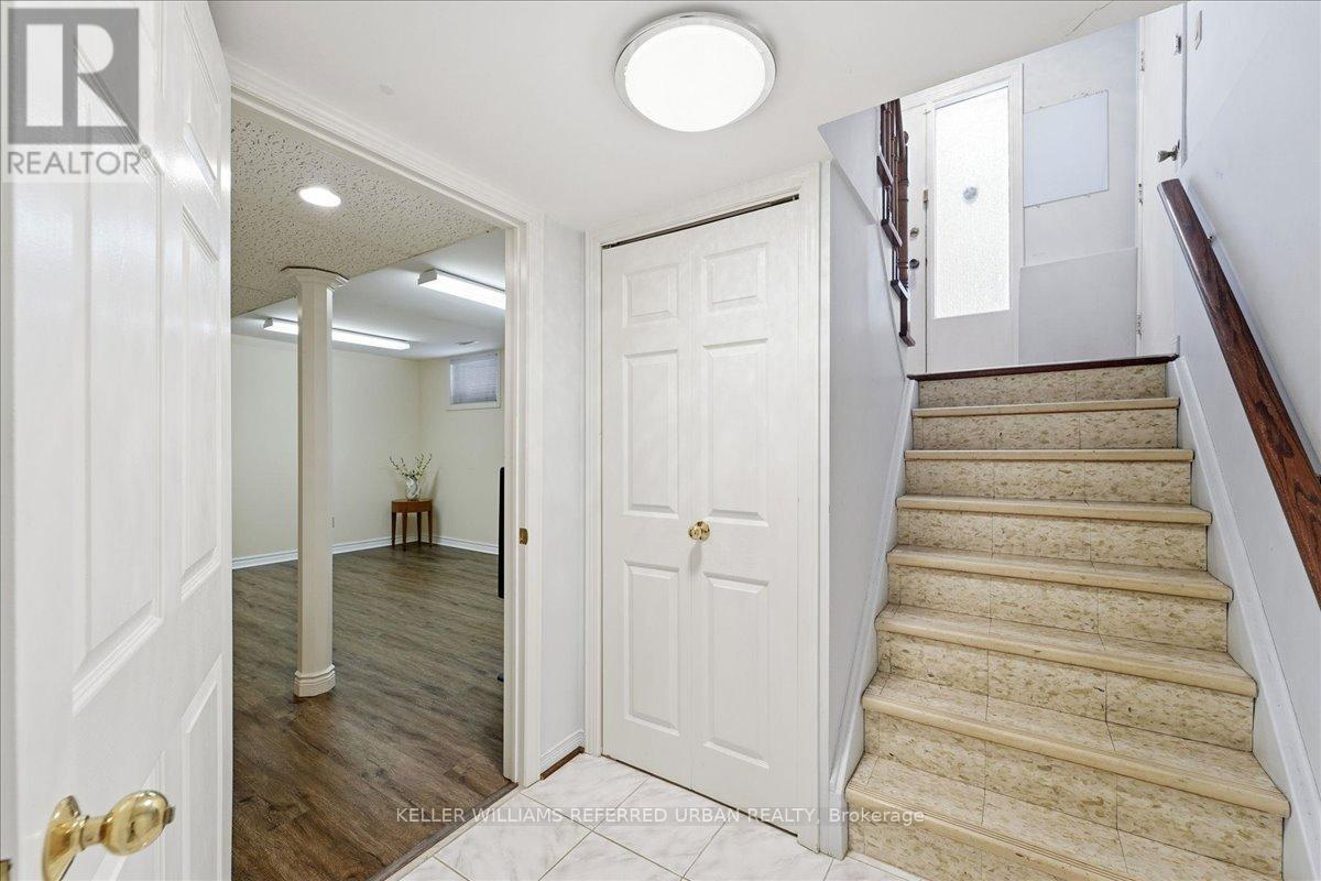 4458 Bathurst Street, Toronto, Ontario  M3H 3S2 - Photo 32 - C12822382