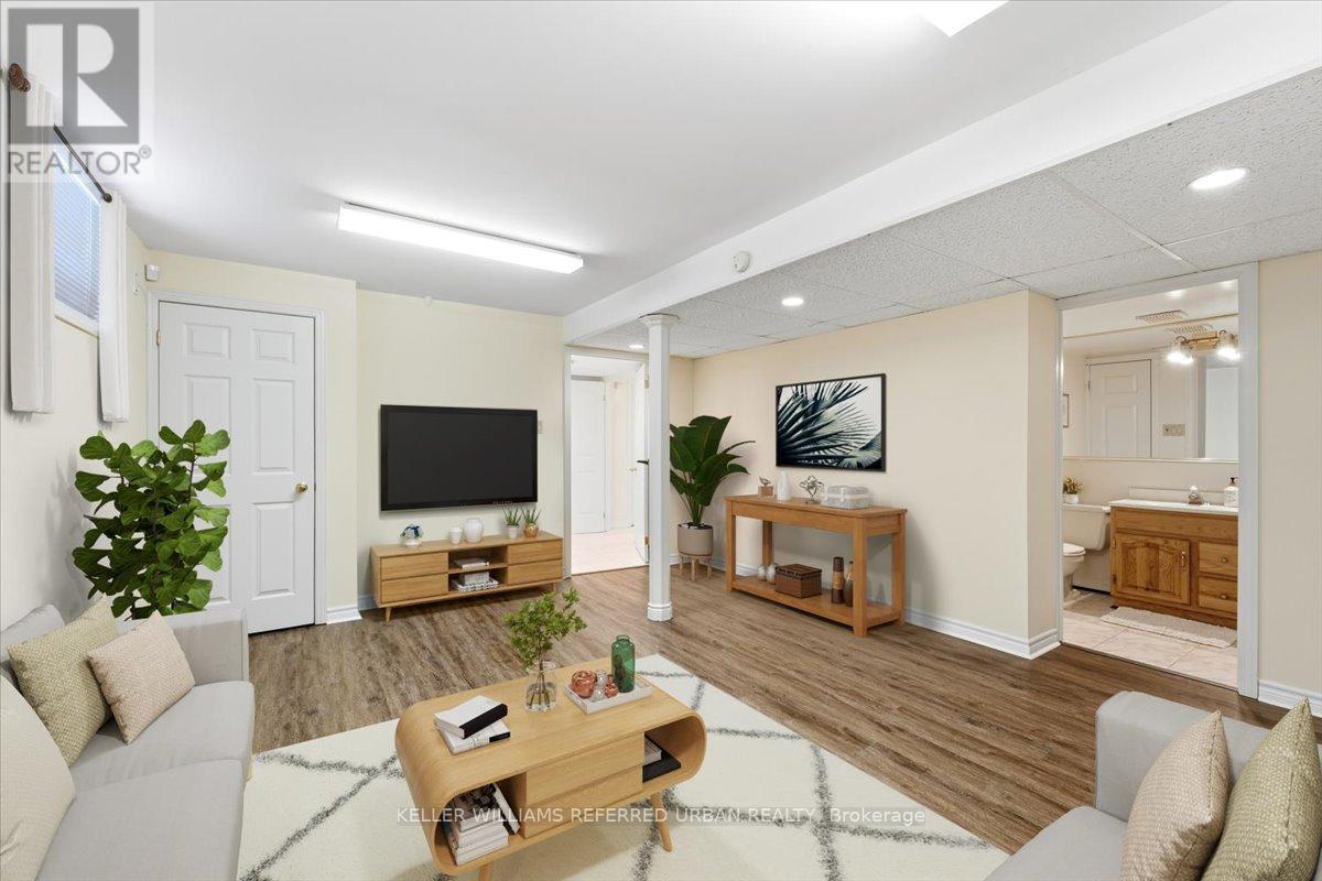 4458 Bathurst Street, Toronto, Ontario  M3H 3S2 - Photo 35 - C12822382