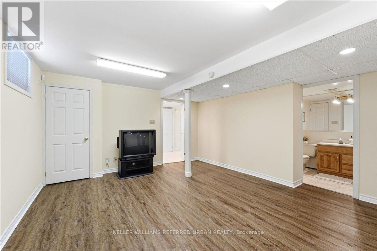 4458 Bathurst Street, Toronto, Ontario  M3H 3S2 - Photo 36 - C12822382