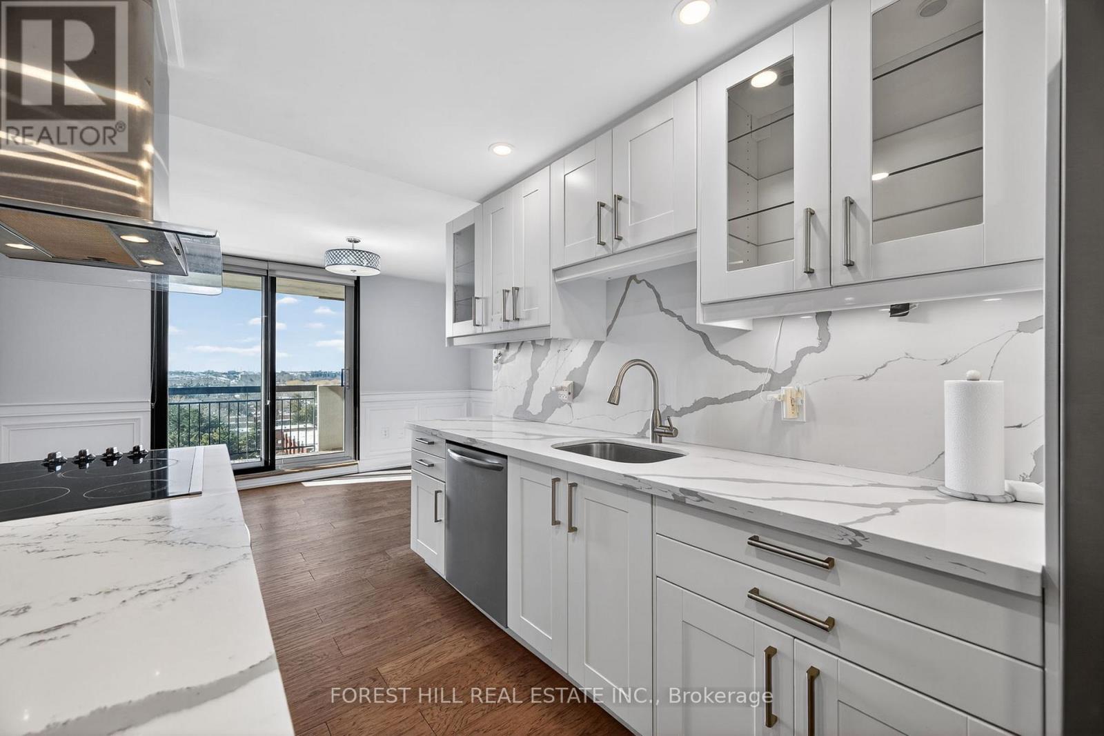 1002 - 1201 Steeles Avenue W, Toronto, Ontario  M2R 3K1 - Photo 4 - C12822410