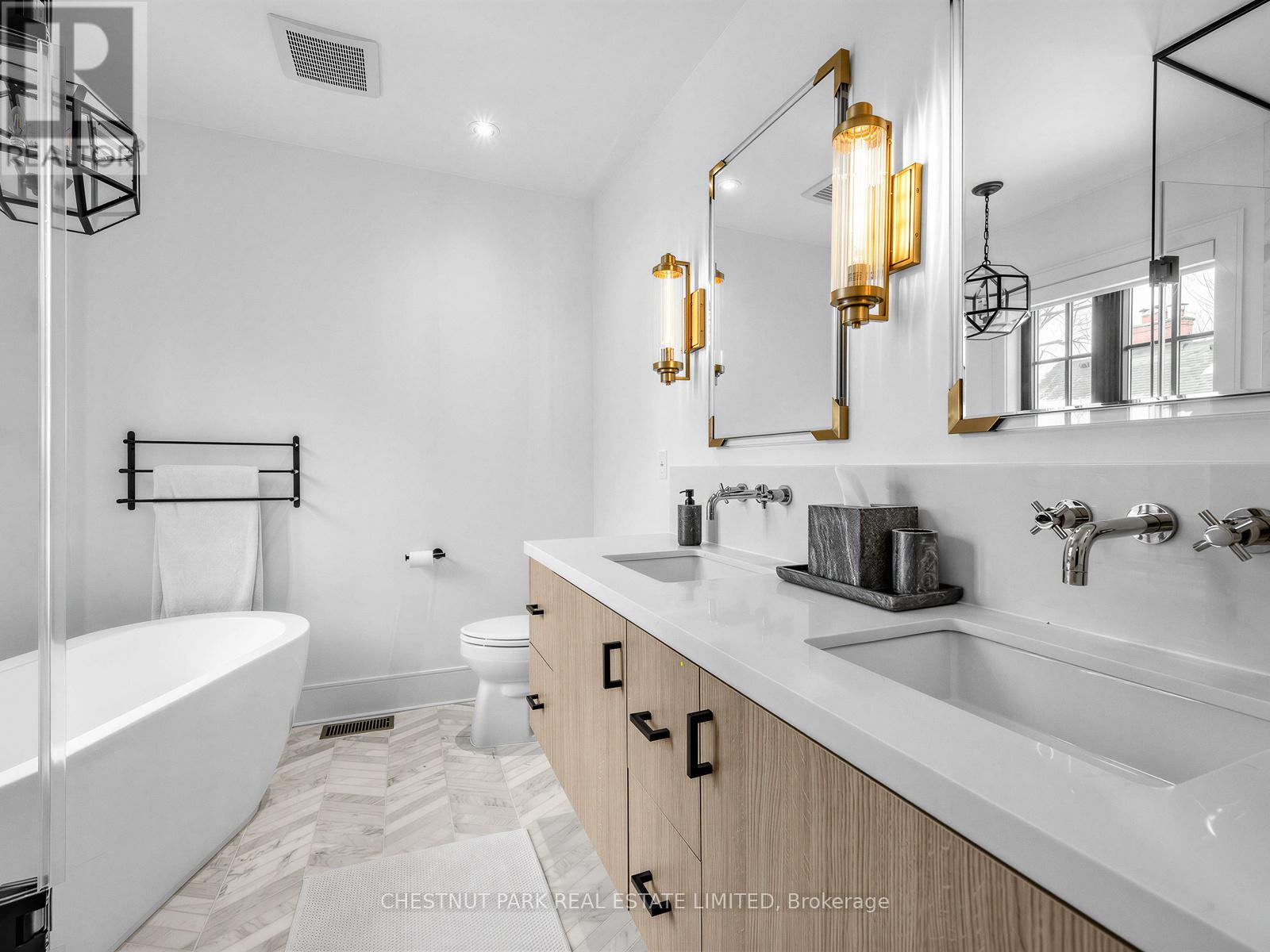 35 Castle Frank Road, Toronto (Rosedale-Moore Park), Ontario  M4W 2Z5 - Photo 22 - C12822464