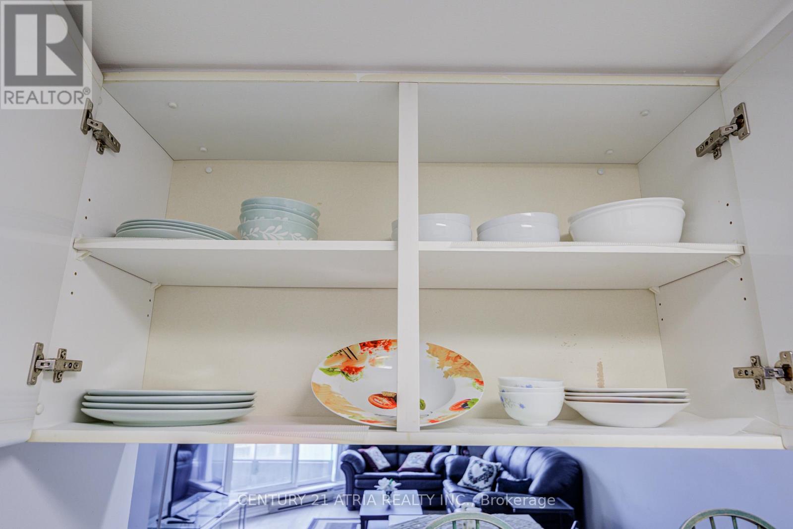 2002 - 38 Elm Street, Toronto (Bay Street Corridor), Ontario  M5G 2K5 - Photo 19 - C12822534