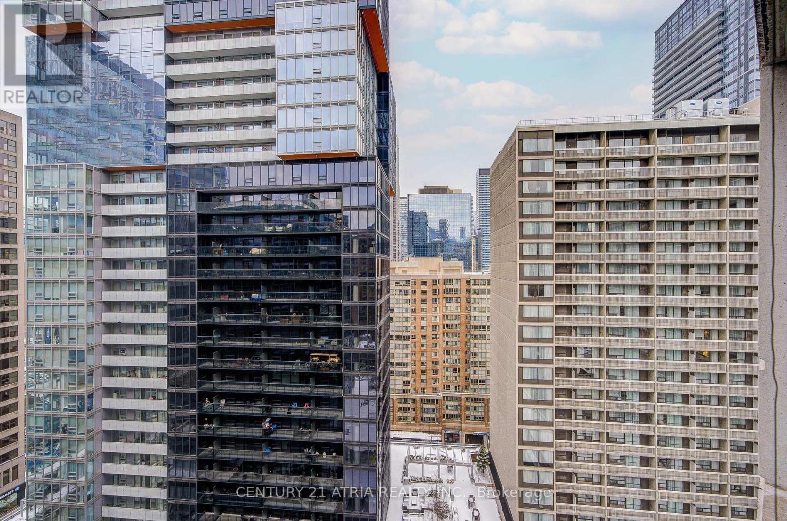 2002 - 38 Elm Street, Toronto (Bay Street Corridor), Ontario  M5G 2K5 - Photo 37 - C12822534