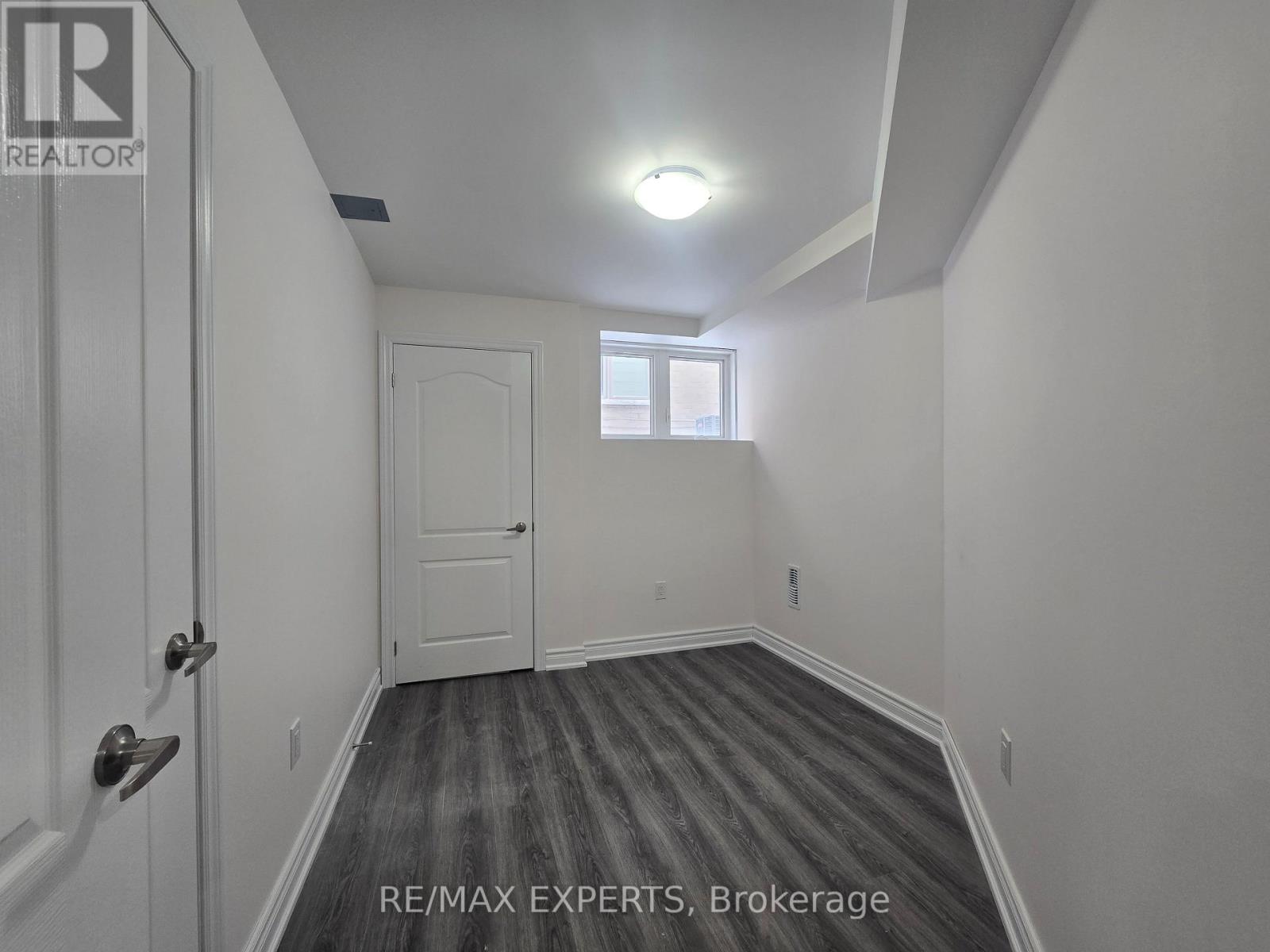 200 Miyako Court, Oshawa, Ontario  L1L 0R7 - Photo 11 - E12822460