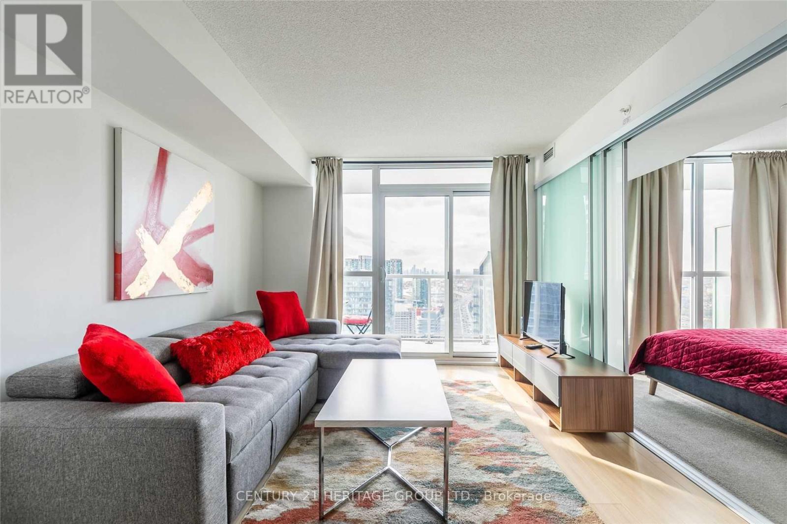 3810 - 75 Queens Wharf Road, Toronto, Ontario  M5V 0J8 - Photo 5 - C12813472