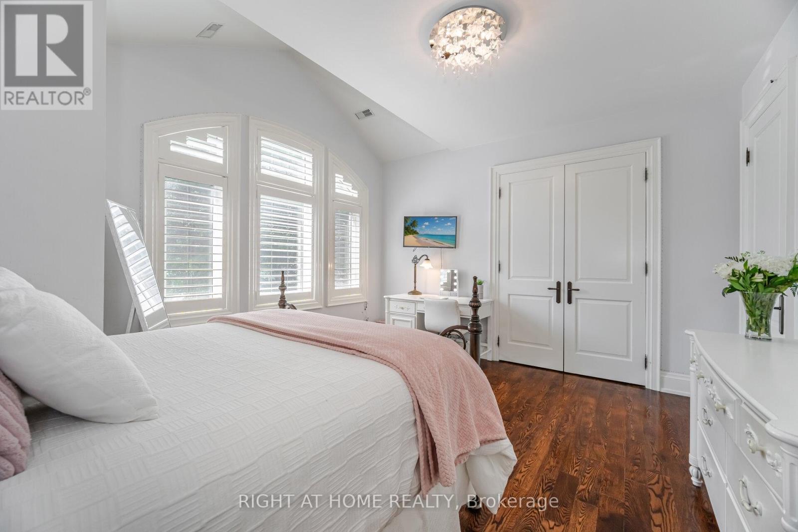 58 Johnston Avenue, Toronto, Ontario  M2N 1G8 - Photo 27 - C12821826