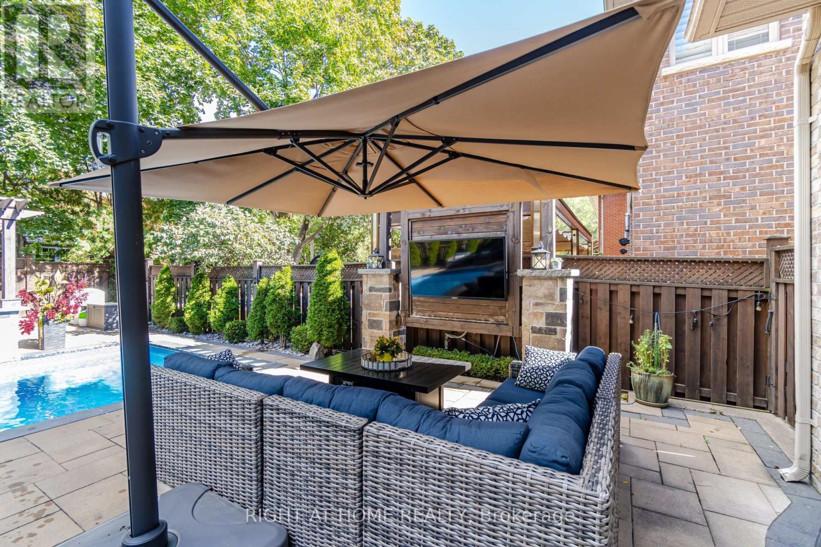 58 Johnston Avenue, Toronto, Ontario  M2N 1G8 - Photo 30 - C12821826