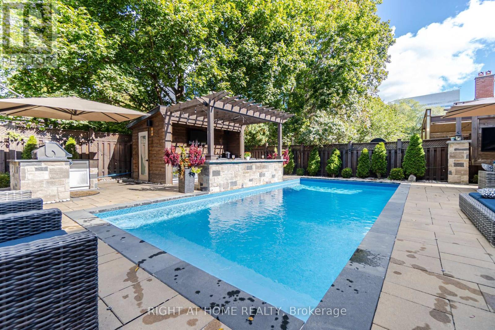 58 Johnston Avenue, Toronto, Ontario  M2N 1G8 - Photo 31 - C12821826