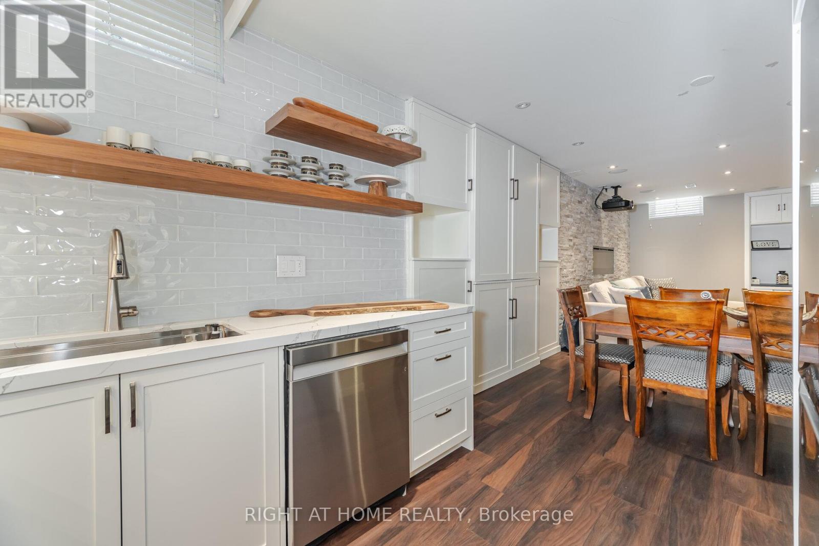 58 Johnston Avenue, Toronto, Ontario  M2N 1G8 - Photo 44 - C12821826