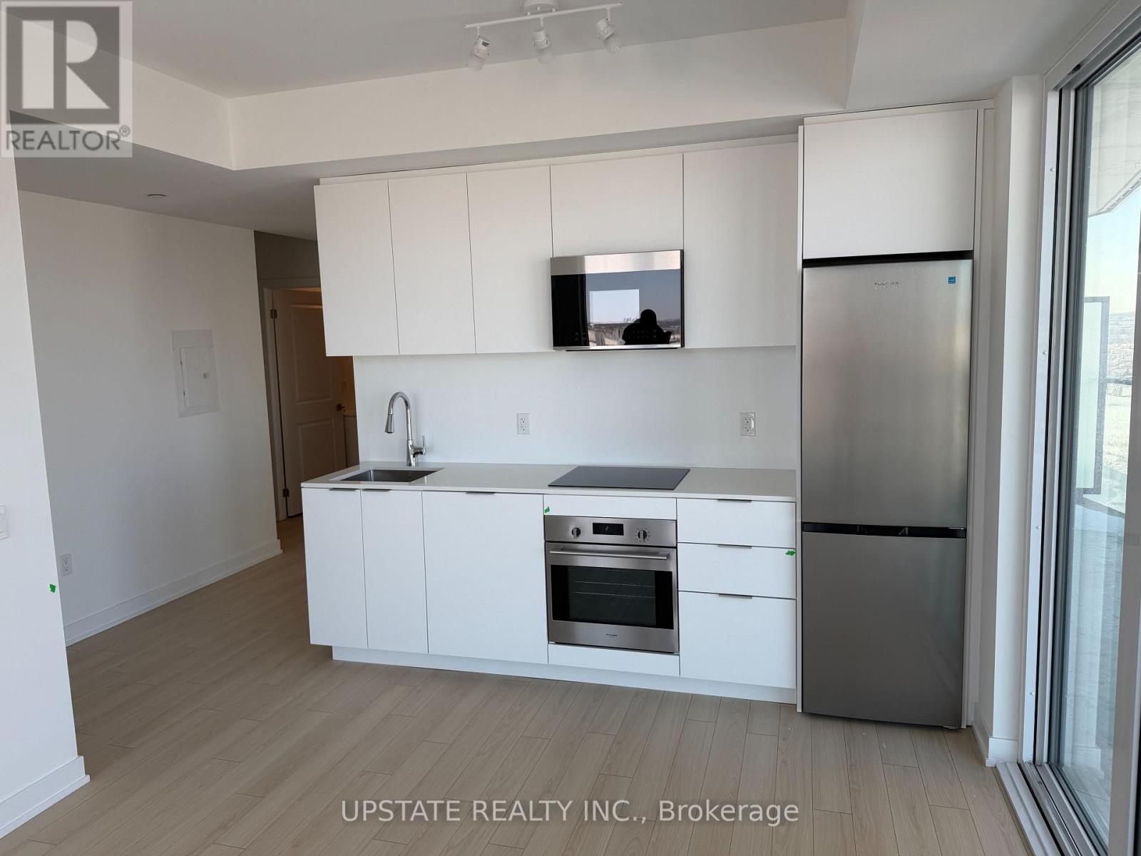 1409 - 15 Skyridge Drive, Brampton, Ontario  L6P 4S3 - Photo 6 - W12821062