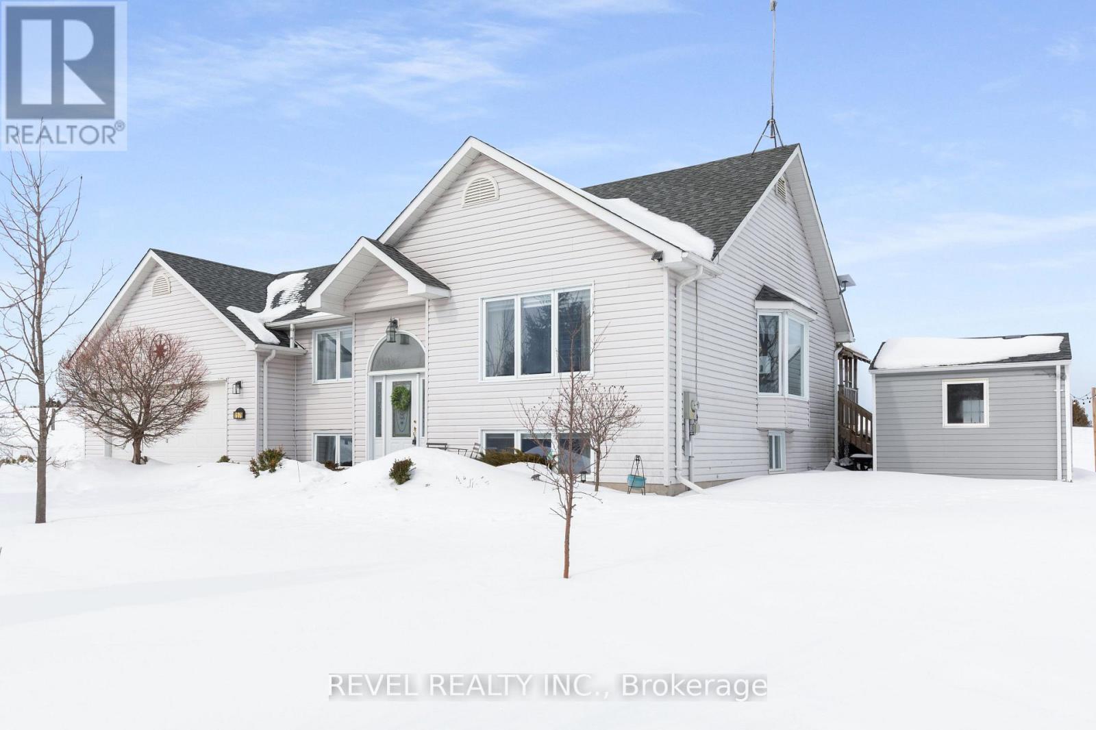 1578 Sturgeon Road, Kawartha Lakes, Ontario  K0M 1L0 - Photo 4 - X12822038