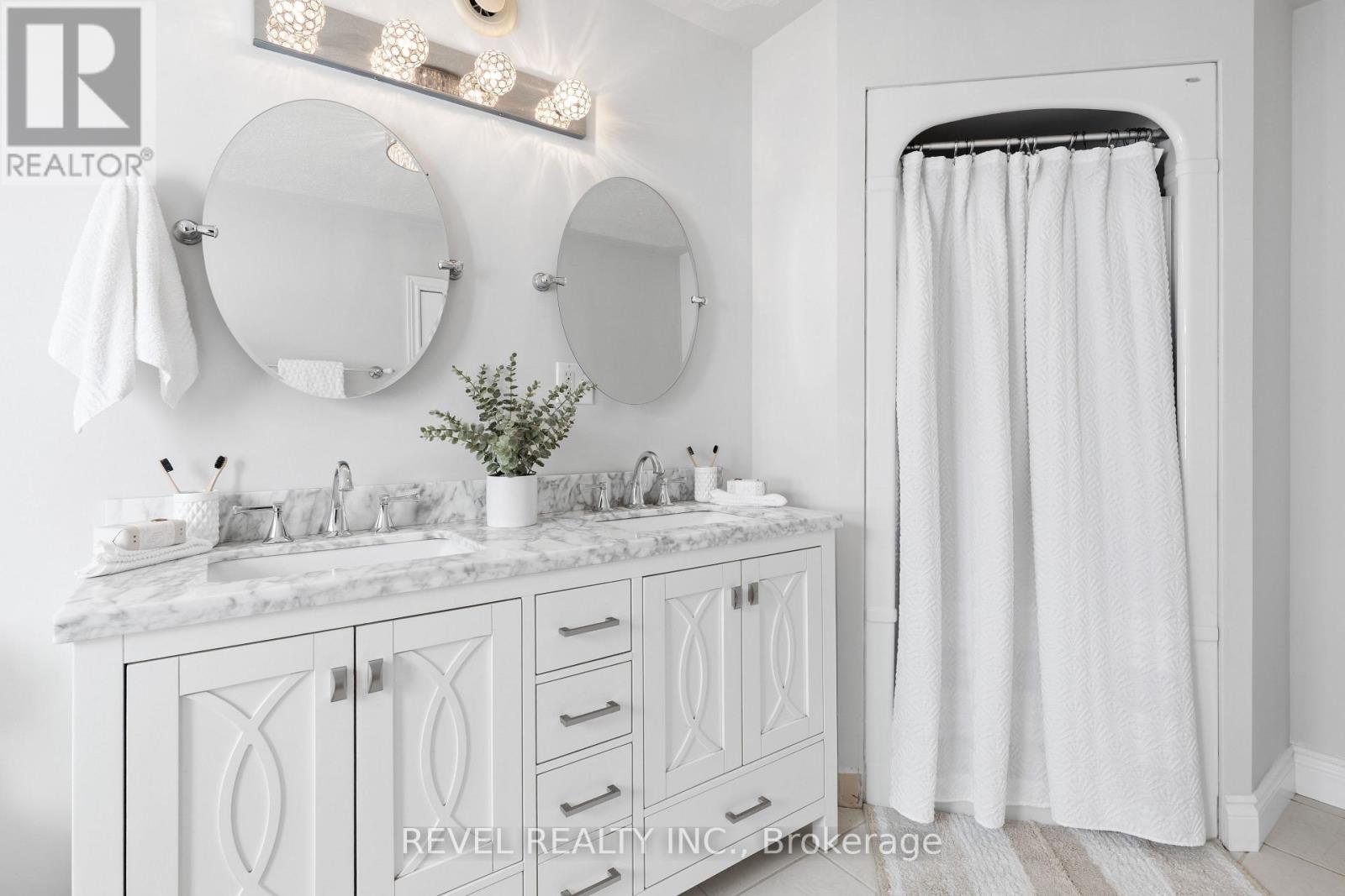 1578 Sturgeon Road, Kawartha Lakes, Ontario  K0M 1L0 - Photo 21 - X12822038