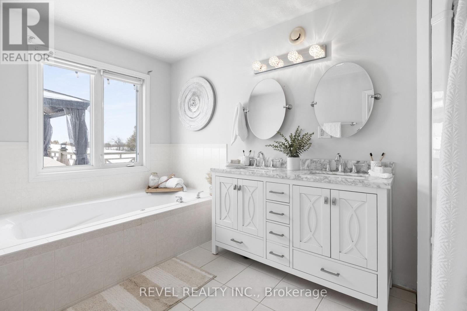 1578 Sturgeon Road, Kawartha Lakes, Ontario  K0M 1L0 - Photo 20 - X12822038