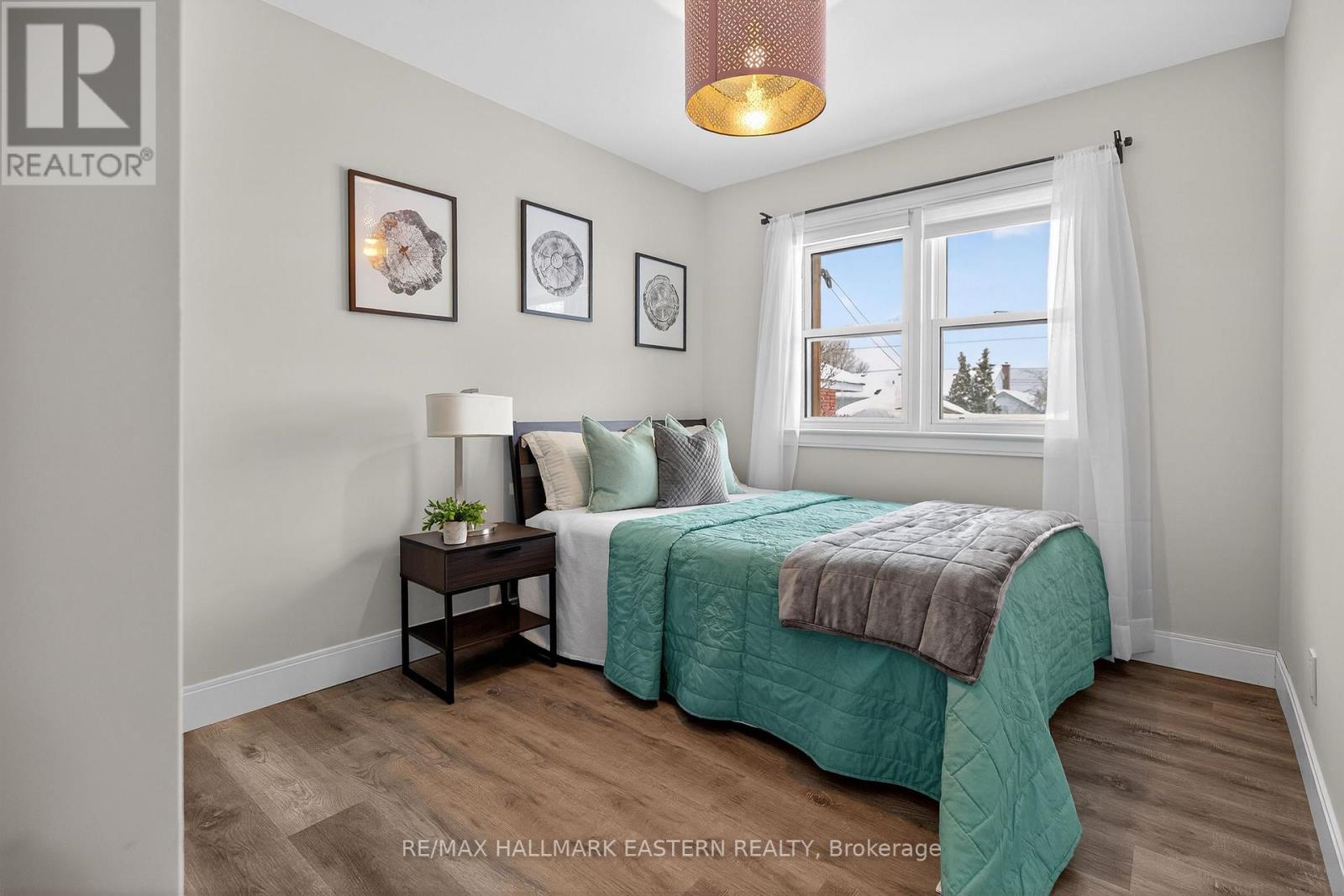 98 Arthur Avenue, Peterborough (Otonabee Ward 1), Ontario  K9J 5X8 - Photo 21 - X12822540